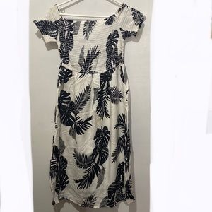 Old Navy off shoulder top